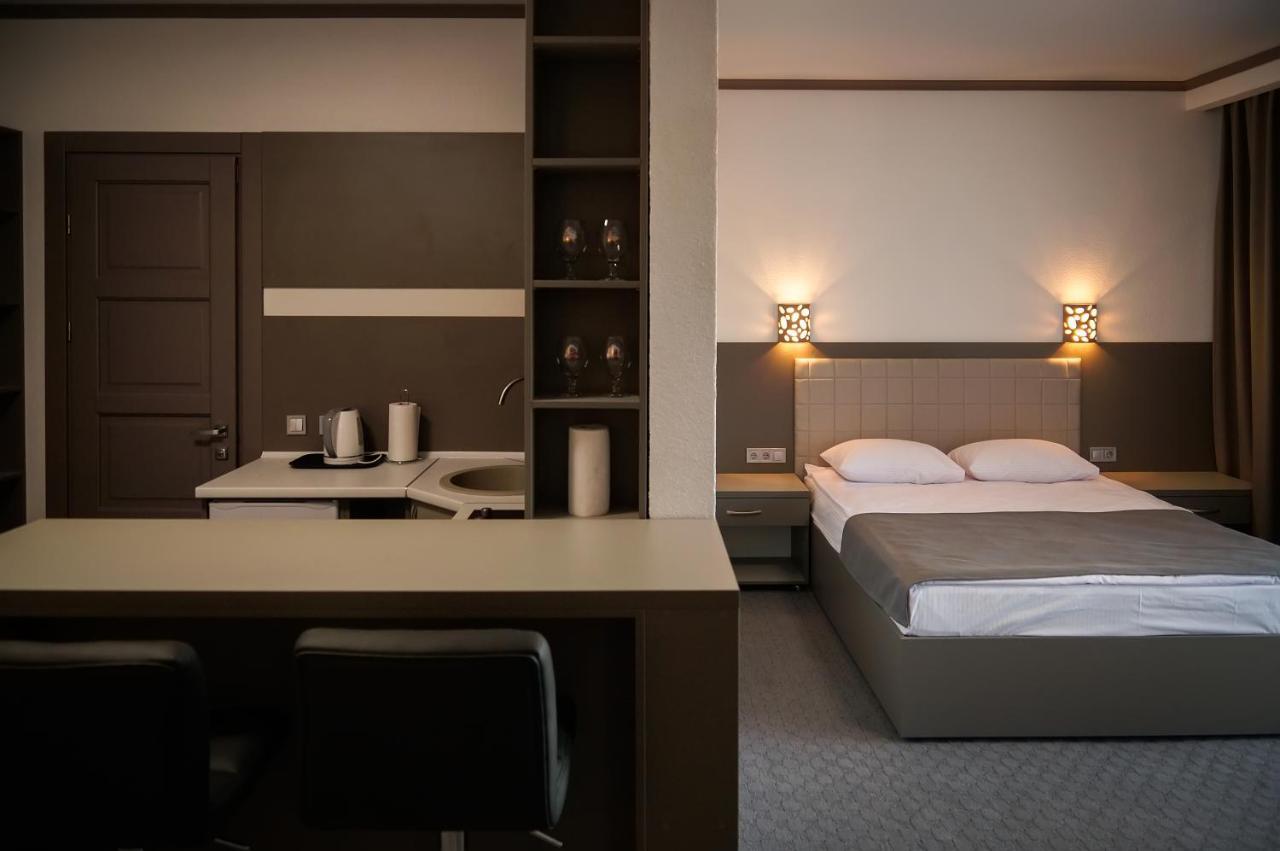 Delta Hotel Vylkove Eksteriør billede
