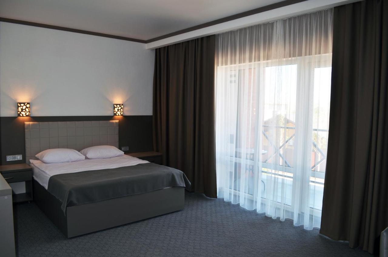 Delta Hotel Vylkove Eksteriør billede